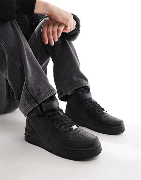 nike air force nere alte